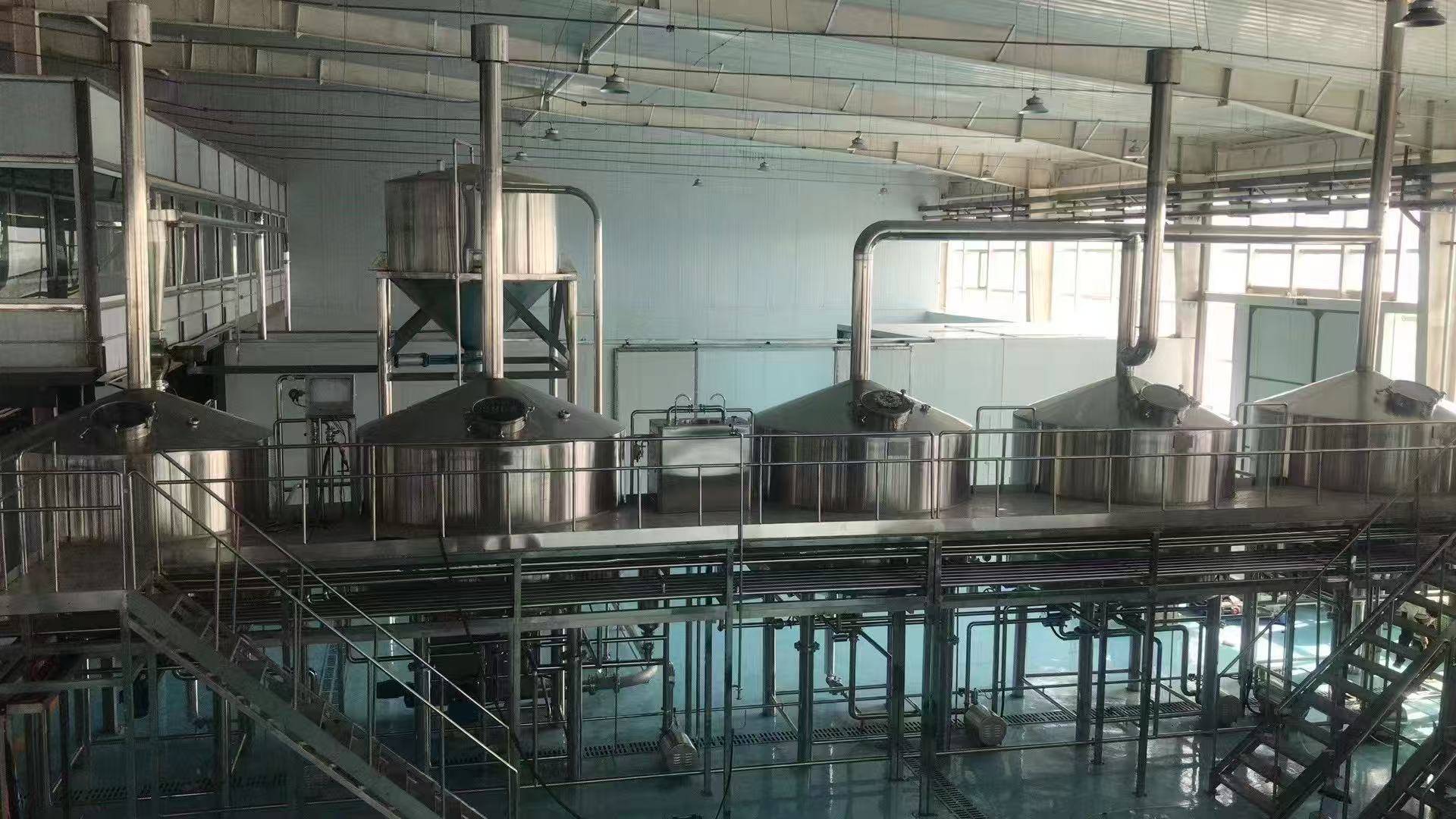 曲阜精酿啤酒设备厂—精酿啤酒设备主要生产工艺与核心技术